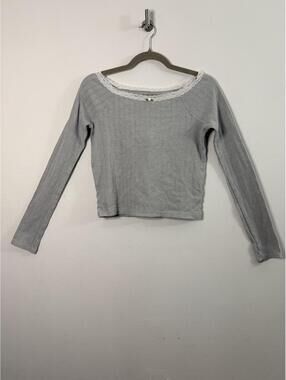 Aeropostale Women’s Small Gray Ribbed Pointelle Lace Long Sleeve Crop Top